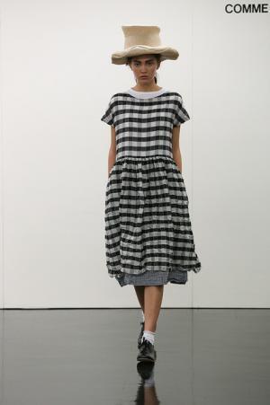 高原の避暑地にエスケープした気分で。トリコ・コムデギャルソン【15SSウィメンズ】