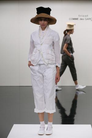 高原の避暑地にエスケープした気分で。トリコ・コムデギャルソン【15SSウィメンズ】