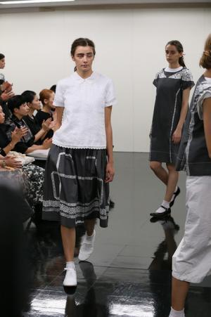 高原の避暑地にエスケープした気分で。トリコ・コムデギャルソン【15SSウィメンズ】