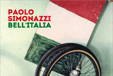 写真家のPAOLO SIMONAZZIによる個展「BELL'ITALIA」