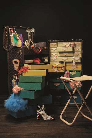 川久保玲が破壊。ルイ・ヴィトンのモノグラムコラボ公開。カールはボクシング、ルブタンはレッド・ソール