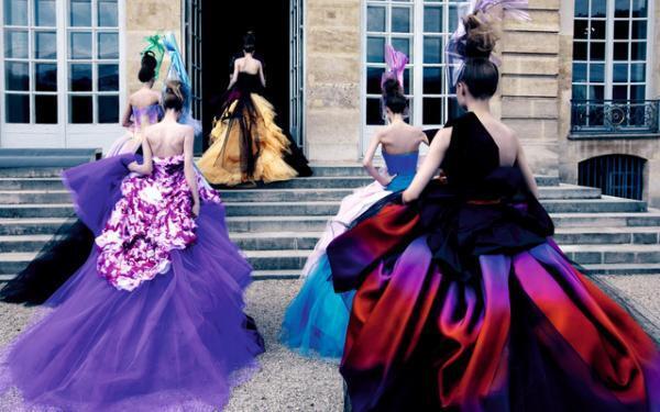 ディオールの世界観を紹介する大規模展覧会、銀座で開催