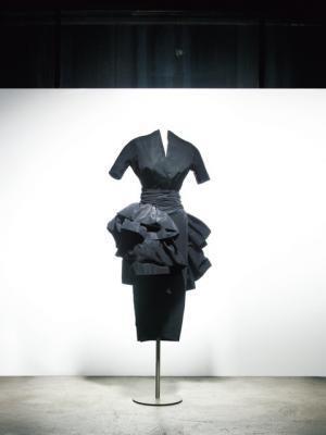 ディオールの世界観を紹介する大規模展覧会、銀座で開催