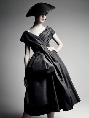 ディオールの世界観を紹介する大規模展覧会、銀座で開催