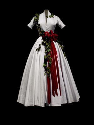 ディオールの世界観を紹介する大規模展覧会、銀座で開催