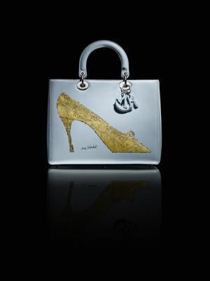 ディオールの世界観を紹介する大規模展覧会、銀座で開催