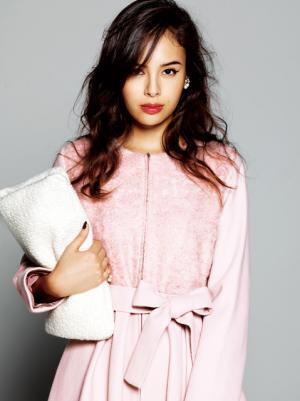 sweet×ハンアンスンがコラボ、コートとワンピースをEC限定発売