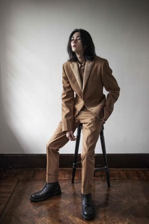 カルバン・クライン×ドーバーカプセルコレクションが登場