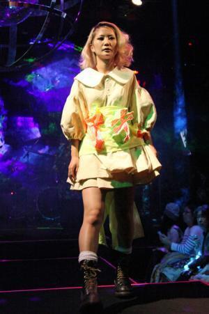 ノゾミイシグロはフライングダッチマンと現代の東京ライブ！【15SSウィメンズ】