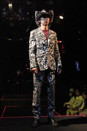 ノゾミイシグロはフライングダッチマンと現代の東京ライブ！【15SSウィメンズ】