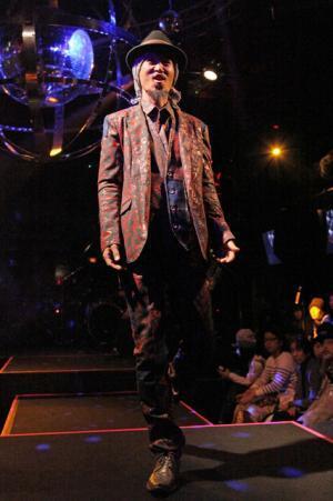 ノゾミイシグロはフライングダッチマンと現代の東京ライブ！【15SSウィメンズ】