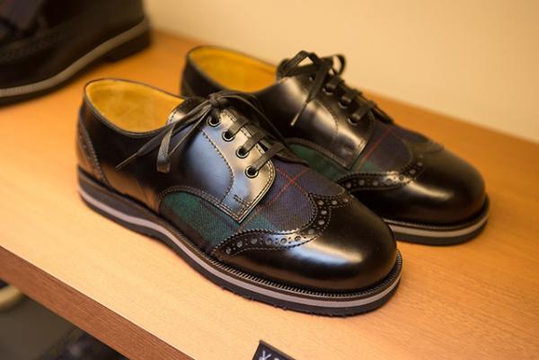 伊勢丹メンズ新ブラックウォッチデビュー。MINIもチェックに染まる