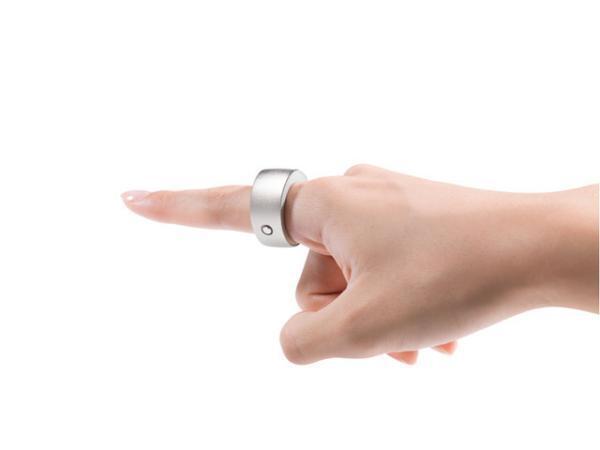 世界初指輪型ウエアラブルデバイスRing限定店舗が表参道ヒルズにオープン