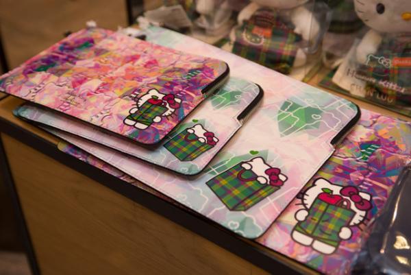 ハローキティもミナも伊勢丹タータンがお好き。新宿伊勢丹でタータン祭り