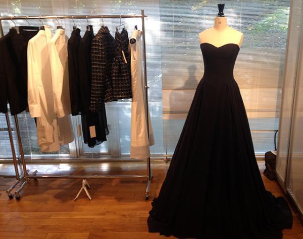 ヨウジ・マックイーン経た日本人による“本物志向の服”「ELZA WINKLER」デビュー【15SSウィメンズ】