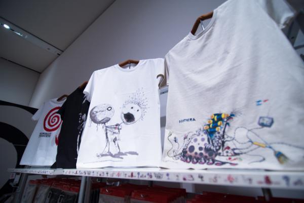 「ティム・バートンの世界」六本木ヒルズで開幕！本人来日