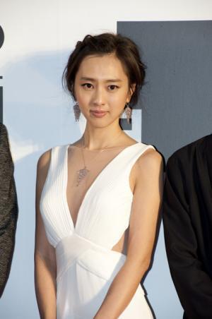 TASAKIを纏った中谷美紀や宮沢りえら女優陣、東京国際映画祭を華やかに彩る