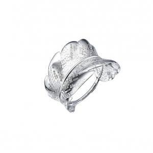 TASAKIを纏った中谷美紀や宮沢りえら女優陣、東京国際映画祭を華やかに彩る