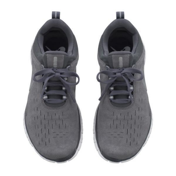 A.P.C.×ナイキの新コラボスニーカーは、ミニマルな「Free」