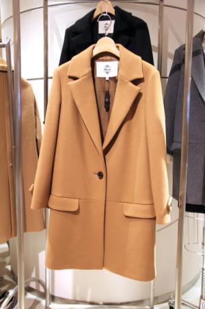 今年のコートはダッフル、チェスターに注目。伊勢丹バイヤーに聞いた今年のトレンドアウター