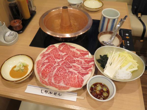 “食の搭”GEMS市ヶ谷公開。初上陸カフェ、肉、エスニックetc充実