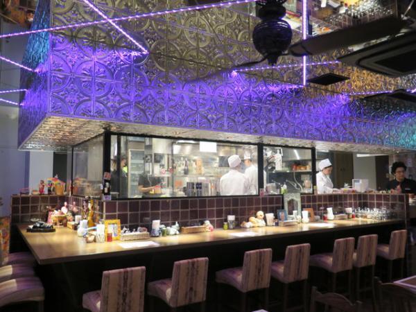 “食の搭”GEMS市ヶ谷公開。初上陸カフェ、肉、エスニックetc充実