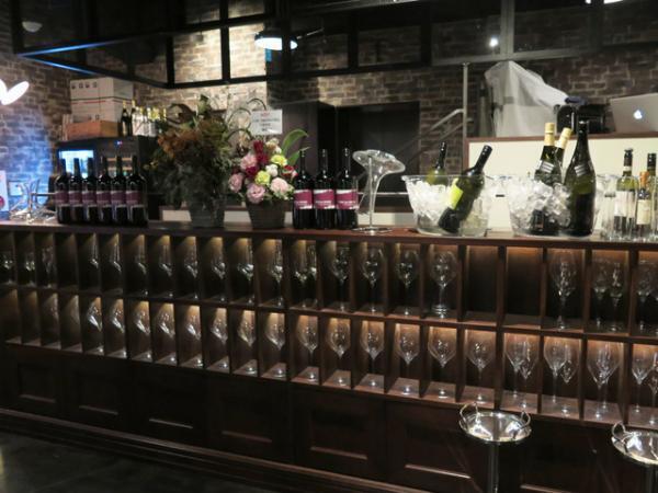 “食の搭”GEMS市ヶ谷公開。初上陸カフェ、肉、エスニックetc充実