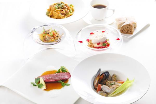 六本木ヒルズ、今年はティム・バートンとクリスマスイベント