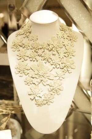 クリスマスツリー発祥の地、ラトビアのショップが新宿伊勢丹にオープン