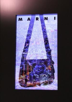 マルニが新宿伊勢丹にポップアップストア。復刻柄バッグやアクセサリーも登場