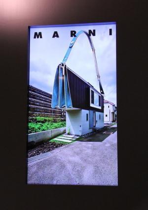 マルニが新宿伊勢丹にポップアップストア。復刻柄バッグやアクセサリーも登場