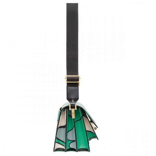 マルニが新宿伊勢丹にポップアップストア。復刻柄バッグやアクセサリーも登場