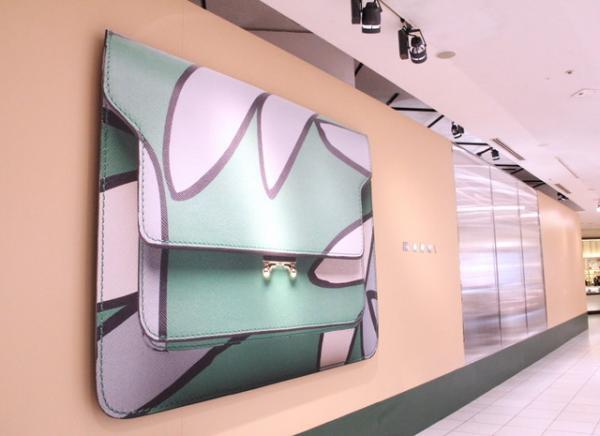 マルニが新宿伊勢丹にポップアップストア。復刻柄バッグやアクセサリーも登場
