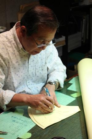 ミハラヤスヒロが新シューズショップオープン。限定アイテムや靴職人イベントも実施