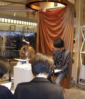 ジュンオカモト、伊勢丹でドレキャン、プランティカの生地でオーダー実施。坂本美雨と朗読会も