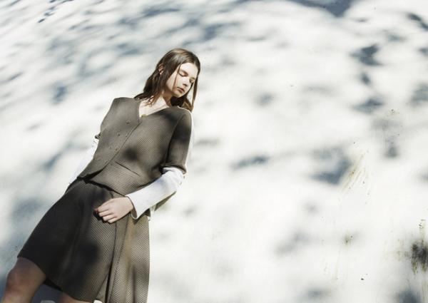 ジュンオカモト、伊勢丹でドレキャン、プランティカの生地でオーダー実施。坂本美雨と朗読会も