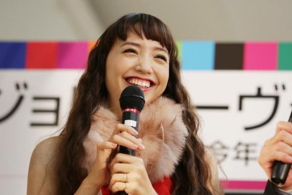 今年のボージョレは“心に響くワイン”!? ケーキとの危険なマリアージュを