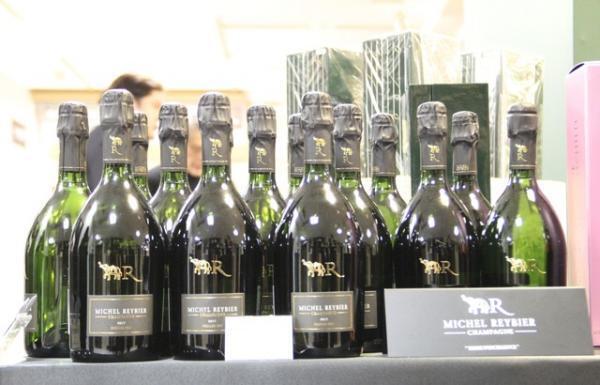 新宿伊勢丹「シャンパーニュの祭典」に、生産者やレアアイテムが集結