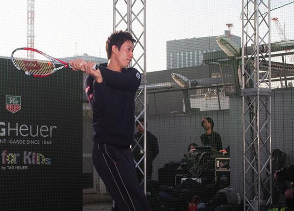 錦織圭、タグホイヤーイベントでエアケイ披露“松岡修造のようにテニス界活気付けたい”