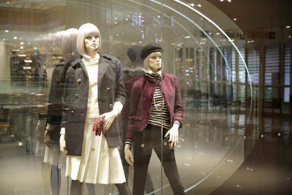 グランツリー武蔵小杉徹底解剖4/4--西武・そごうSHOP編。ライブ中継でショッピング楽しめる