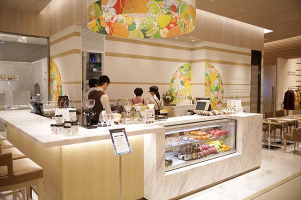 グランツリー武蔵小杉徹底解剖4/4--西武・そごうSHOP編。ライブ中継でショッピング楽しめる