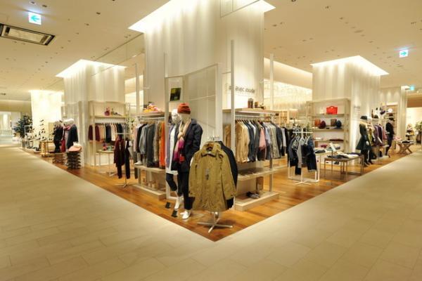 グランツリー武蔵小杉徹底解剖4/4--西武・そごうSHOP編。ライブ中継でショッピング楽しめる