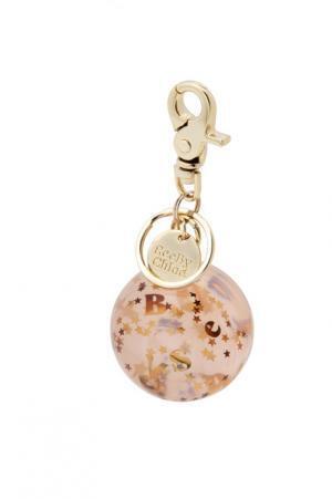 シーバイクロエからクリスマスコレクション。日本限定カラーのバッグも