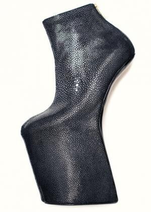 Heel-less Shoes(Black Coral)