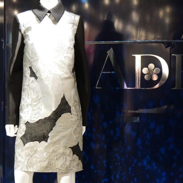 3階に上がると、そこは雪国だった…アディアム、伊勢丹で川端康成コレクション展開。フロアの底が白くなった