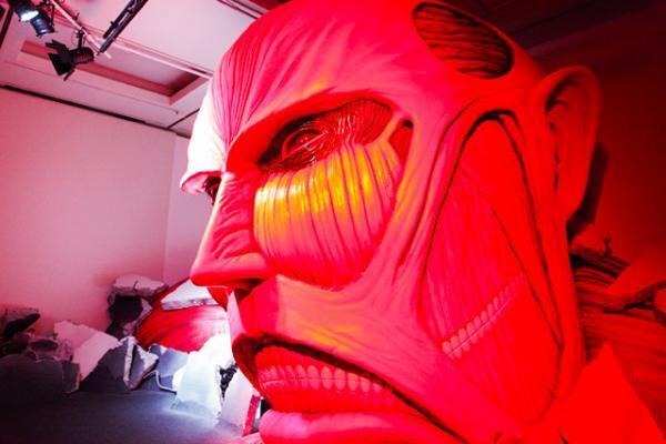 上野の森美術館「進撃の巨人展」に潜入。アンリアレイジTシャツは大人買い！