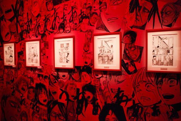 上野の森美術館「進撃の巨人展」に潜入。アンリアレイジTシャツは大人買い！