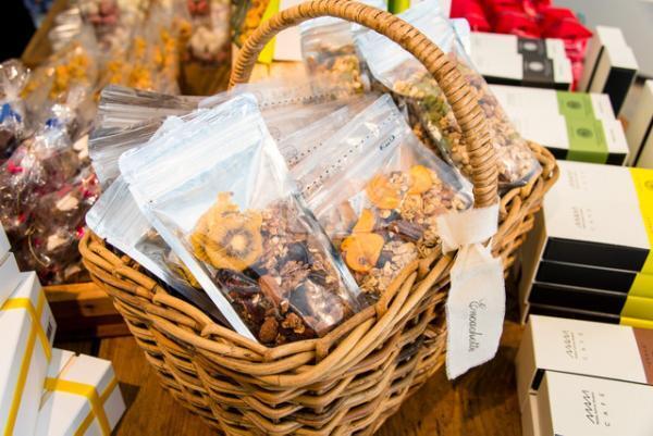 5年限定複合施設TENOHA代官山オープン。日本初カフェ、ショップ、オフィスまで