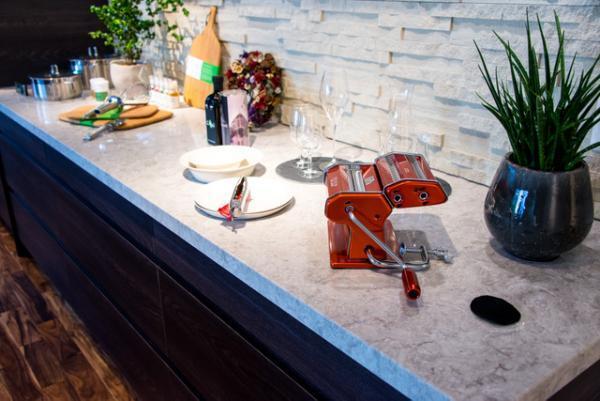 5年限定複合施設TENOHA代官山オープン。日本初カフェ、ショップ、オフィスまで