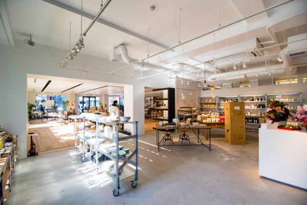 5年限定複合施設TENOHA代官山オープン。日本初カフェ、ショップ、オフィスまで